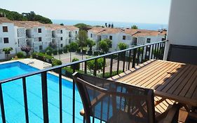 Apartamento en Calella de Palafrugell con vistas al mar, piscina y terraza
