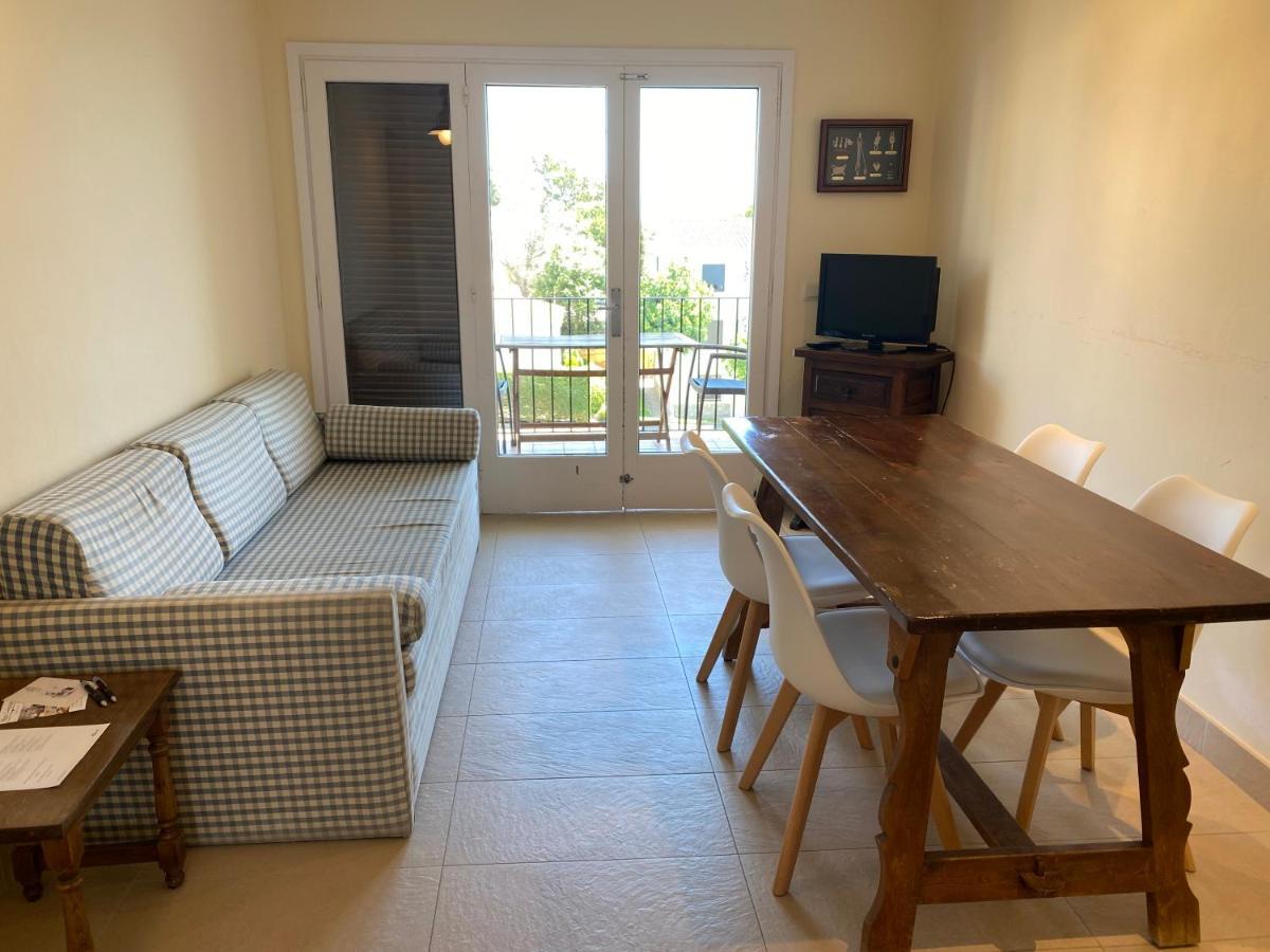 Apartamento en Calella de Palafrugell con vistas al mar, piscina y terraza Exterior foto