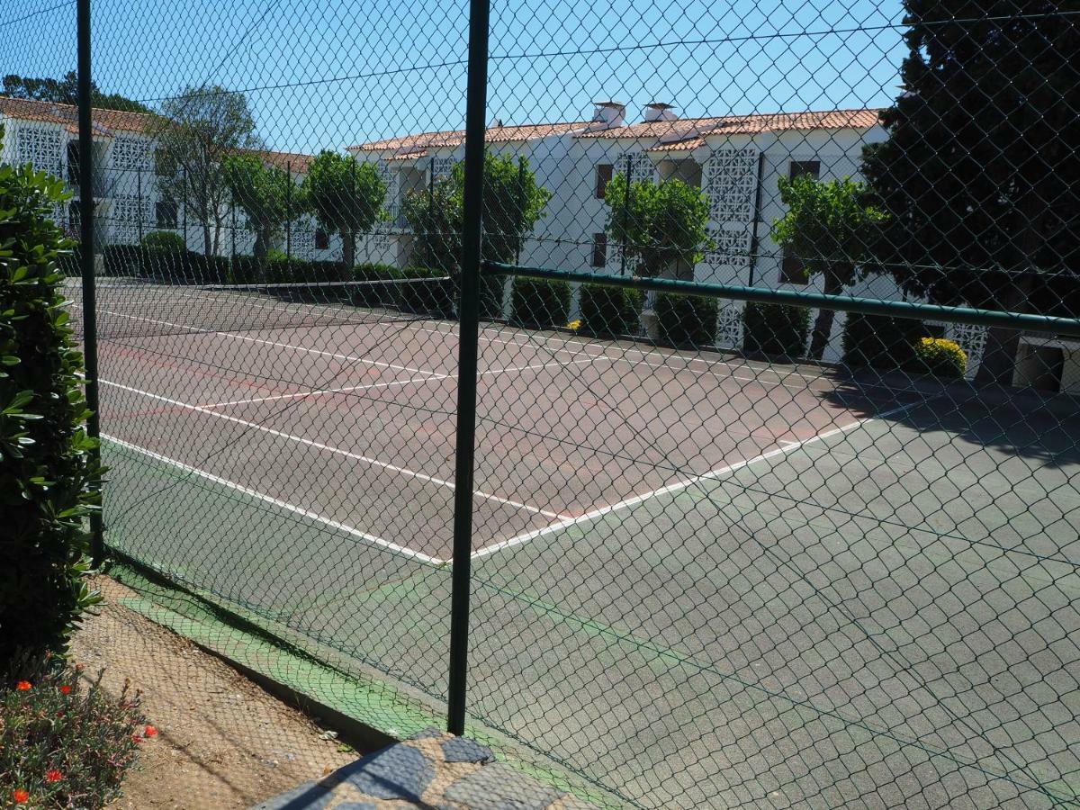 Apartamento en Calella de Palafrugell con vistas al mar, piscina y terraza Exterior foto